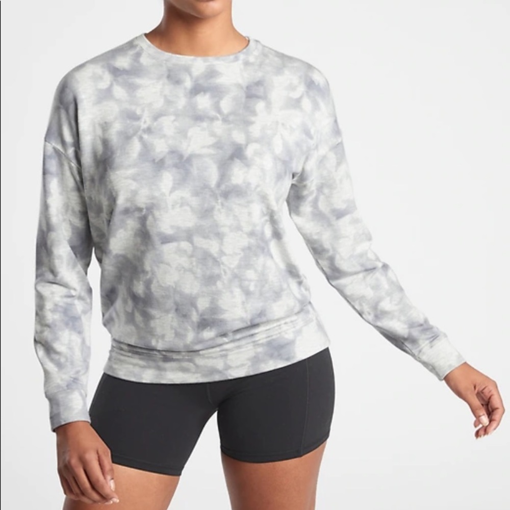 Athleta Studio to Street Print Sweatshirt sz S